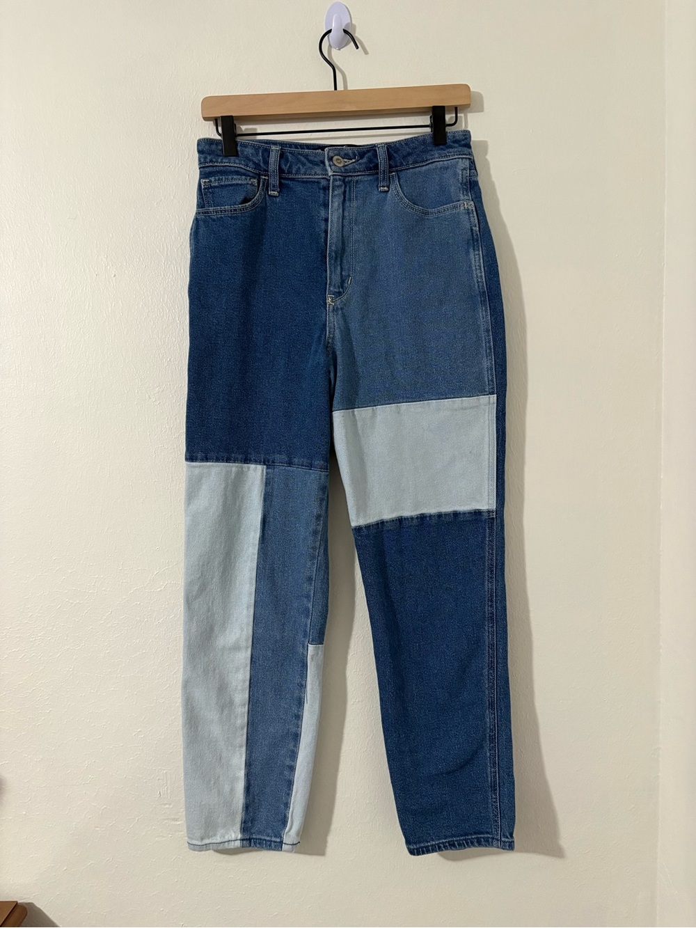 Hollister Colorblock Mom Jeans | Size: 27